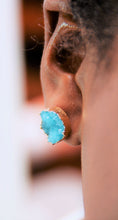 Load image into Gallery viewer, Topaz Quartz Earrings
