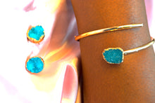 Load image into Gallery viewer, Topaz Quartz Earrings and Bracelet set