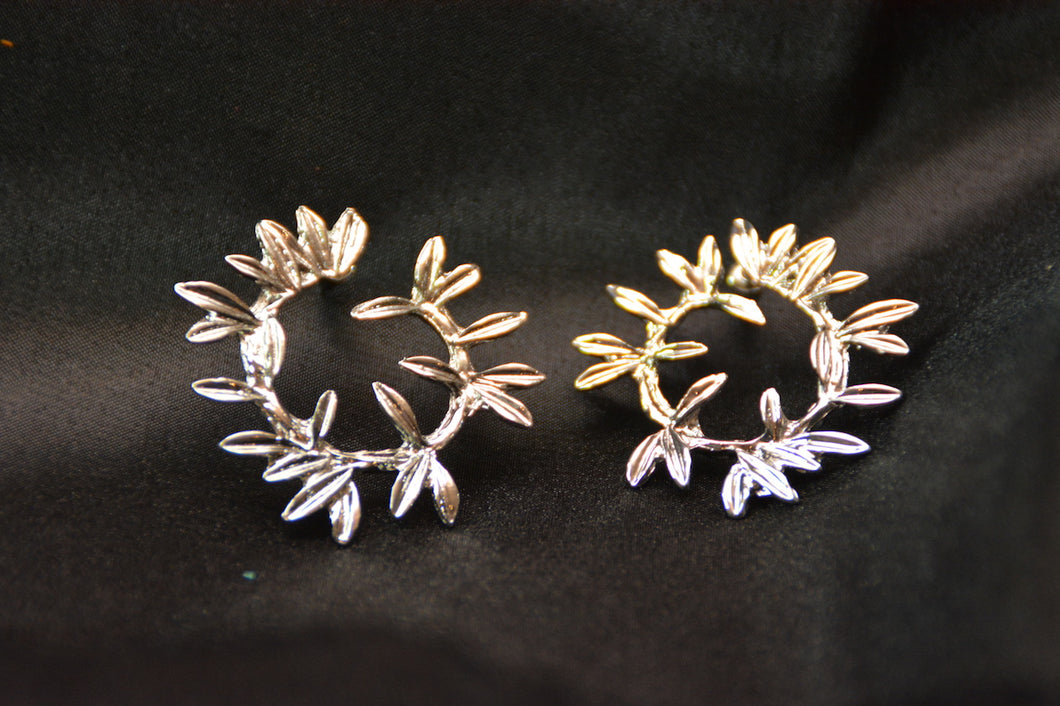 Sun-Kissed Earrings: Silver